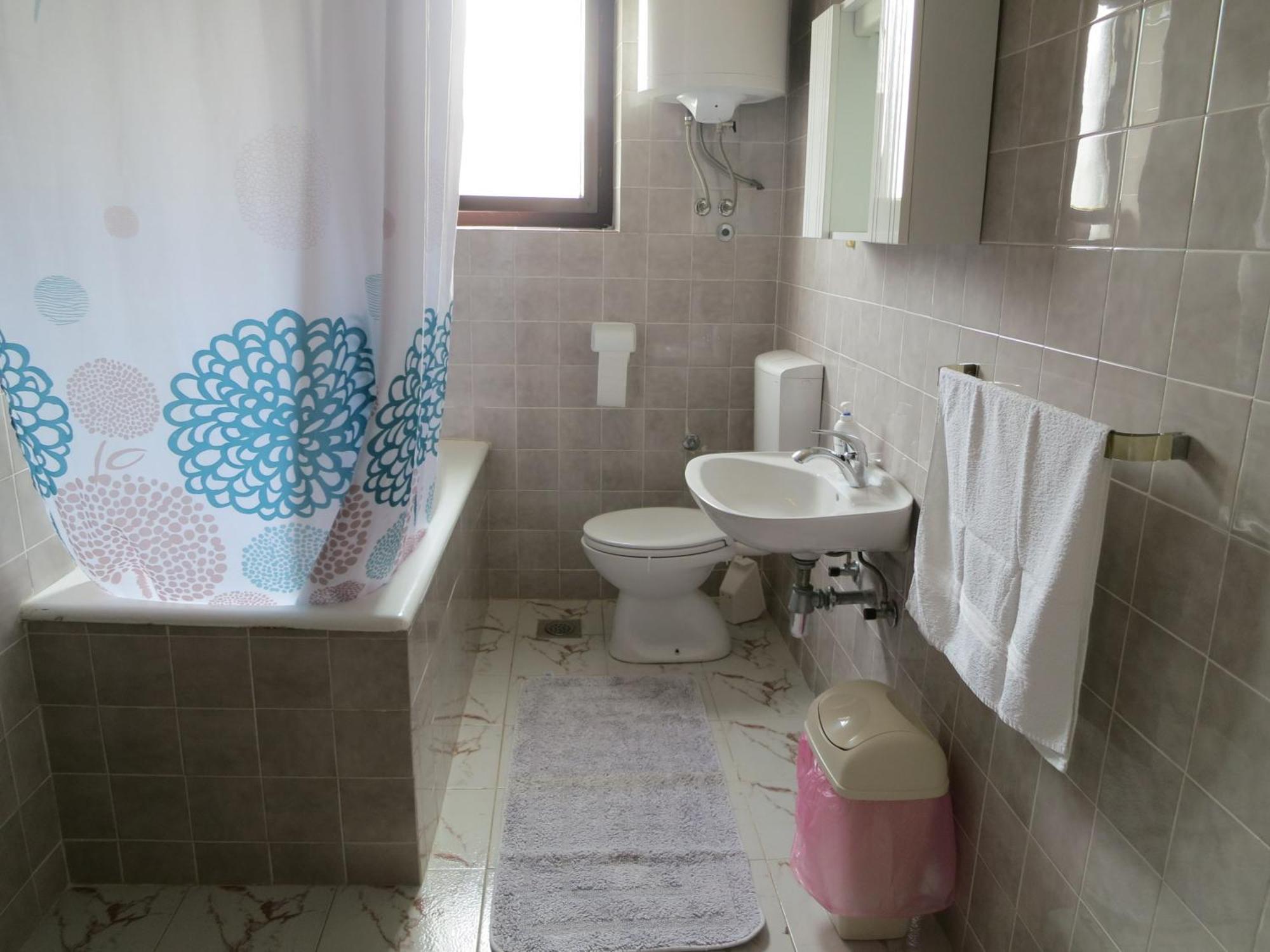 Apartment Josipa Malinska Bilik gambar