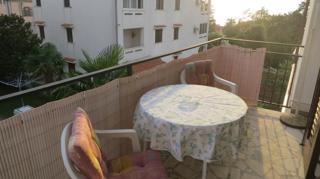 Apartment Josipa Malinska Luaran gambar