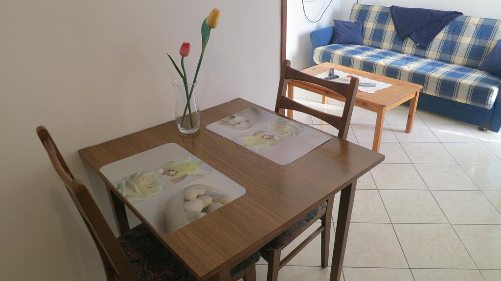 Apartment Josipa Malinska Luaran gambar